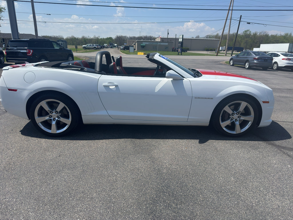 Used 2011 Chevrolet Camaro SS w/ RS Package RWD image 3