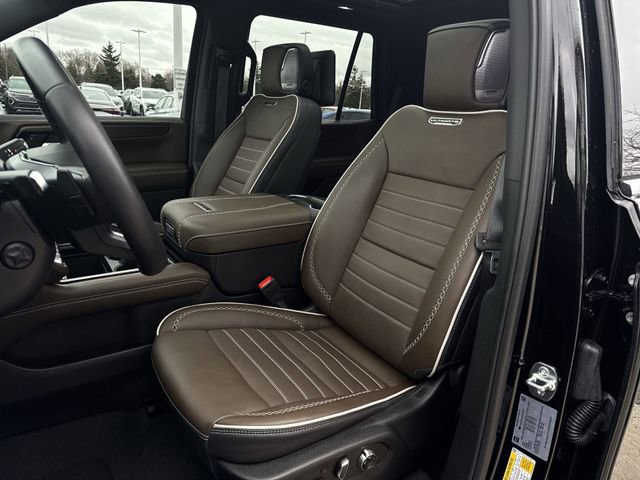 Certified 2025 GMC Yukon Denali Ultimate w/ LPO, Floor Liner Package image 20