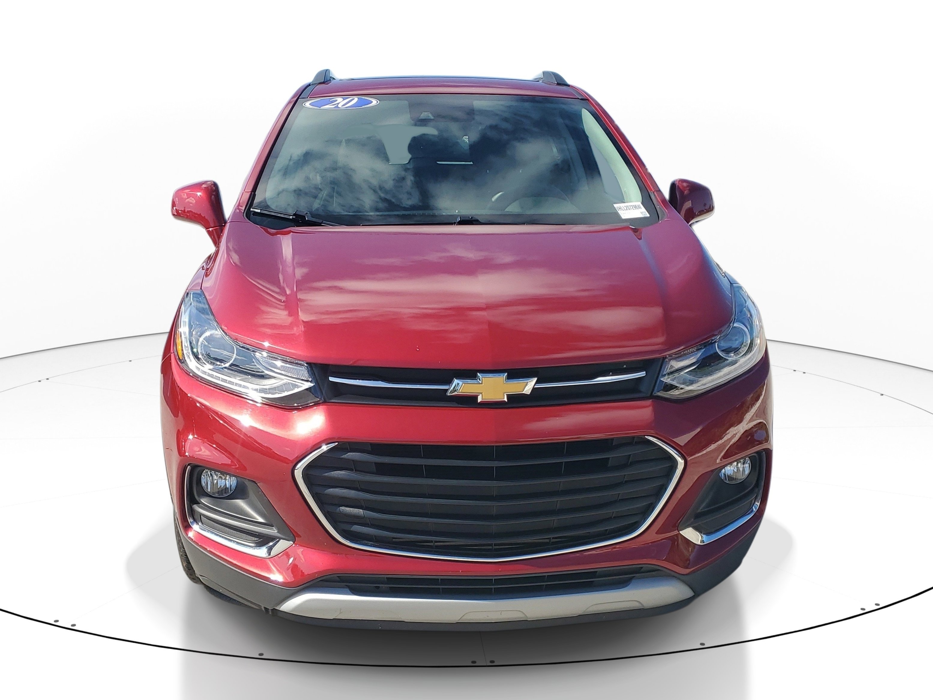 Used 2020 Chevrolet Trax Premier FWD image 2