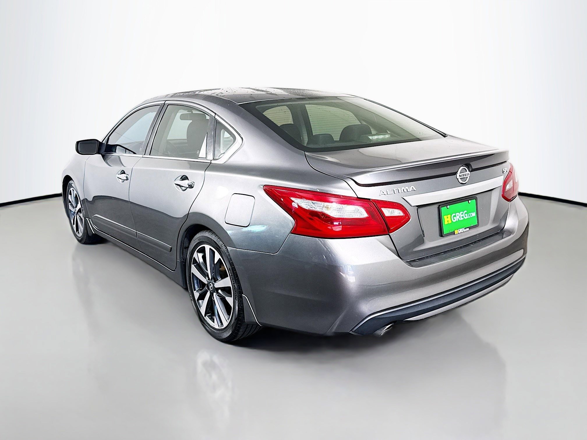 Used 2017 Nissan Altima 2.5 SR image 7