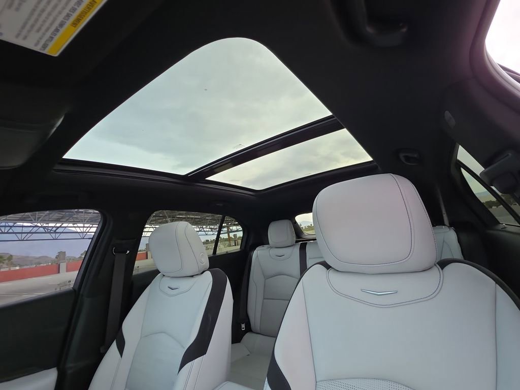 Used 2024 Cadillac XT4 Sport image 19