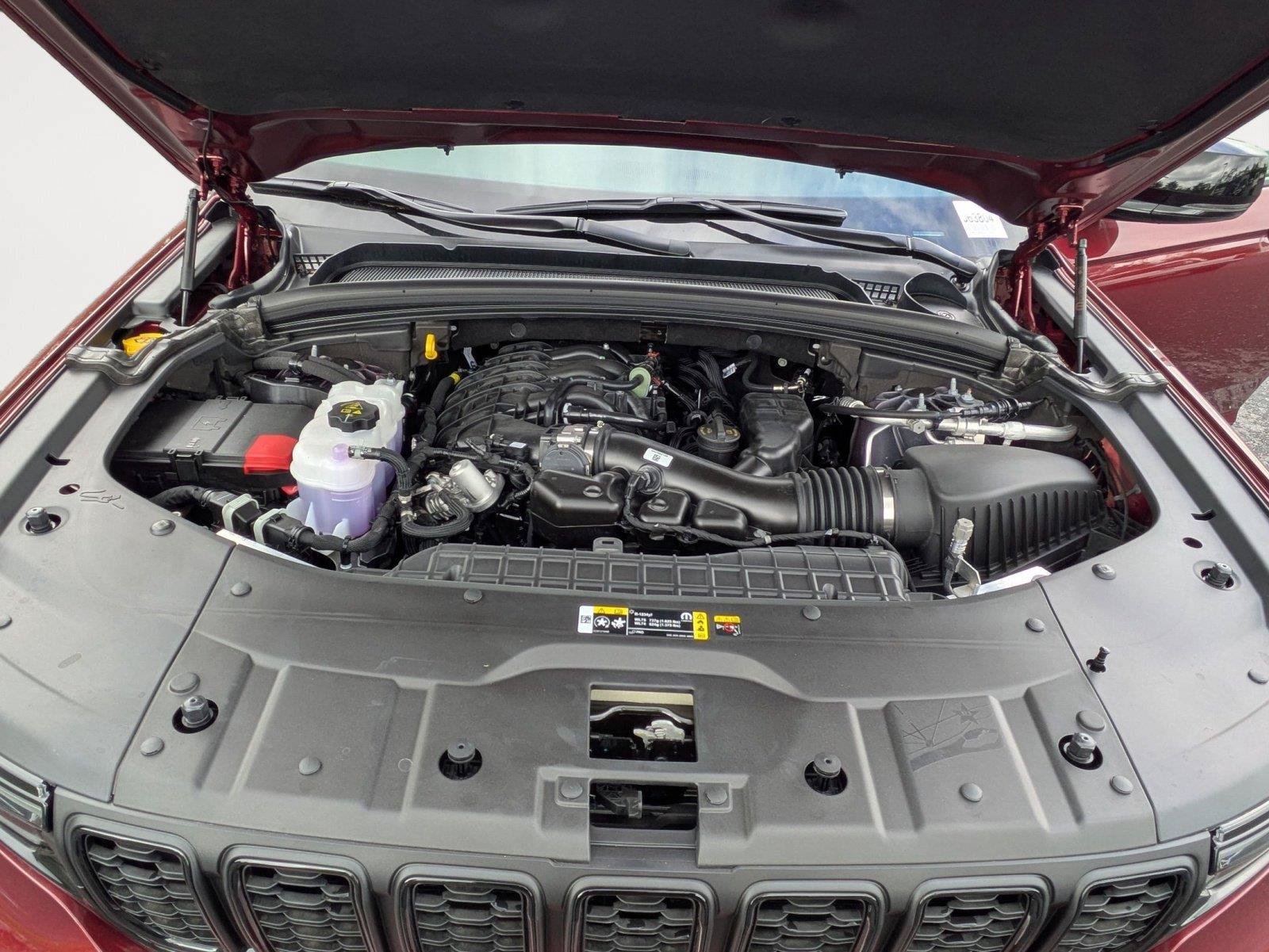 New 2025 Jeep Grand Cherokee L Altitude AWD/4WD image 35
