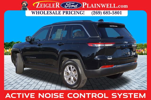Used 2022 Jeep Grand Cherokee Limited image 3