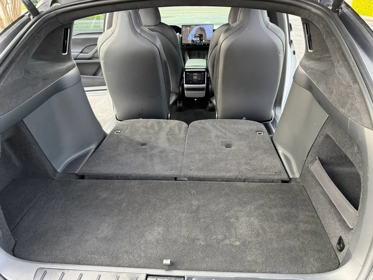 Used 2022 Tesla Model X Plaid image 20