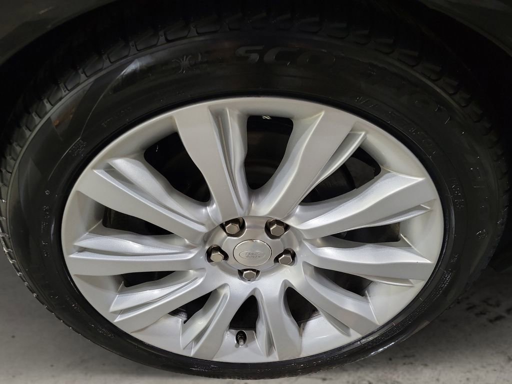 Used 2015 Land Rover Range Rover Long Wheelbase Supercharged image 12