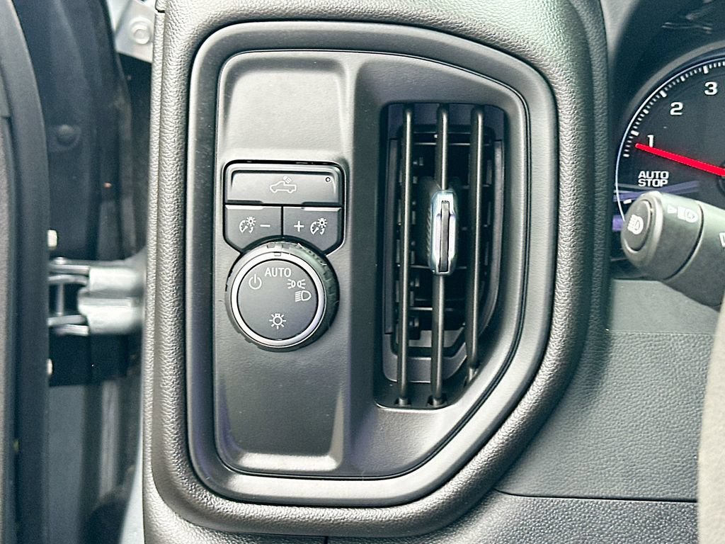 Certified 2023 Chevrolet Silverado 1500 Custom w/ LPO, Dark Essentials Package RWD image 10
