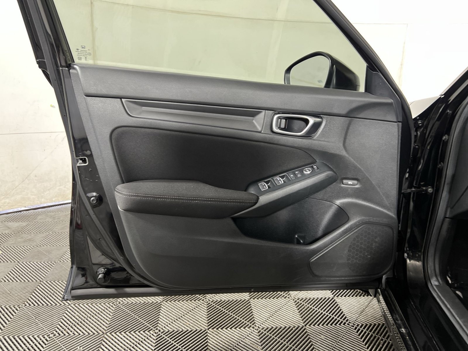 Used 2024 Honda Civic Sport image 14