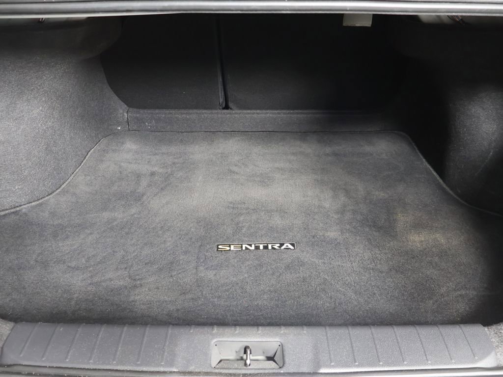 Used 2024 Nissan Sentra SV image 17