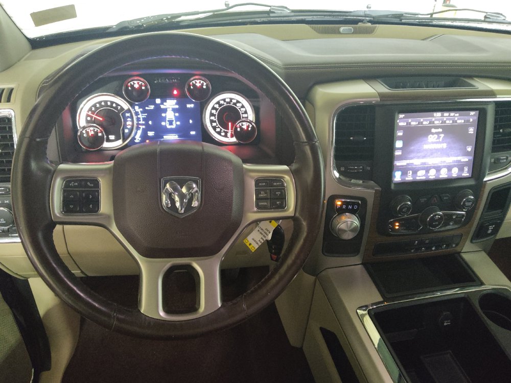 Used 2014 RAM 1500 Laramie RWD image 22