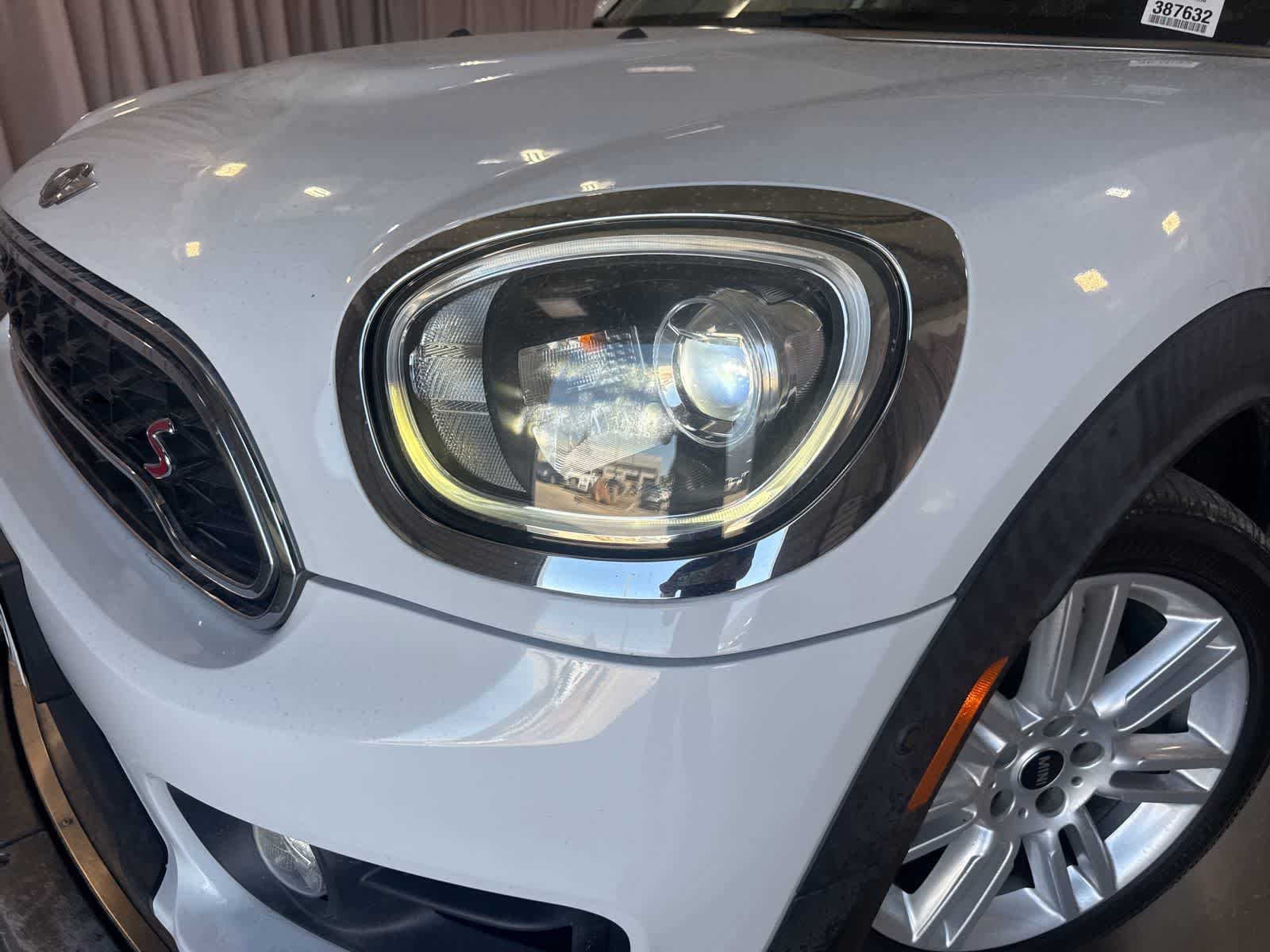 Used 2017 MINI Cooper Countryman S FWD image 9