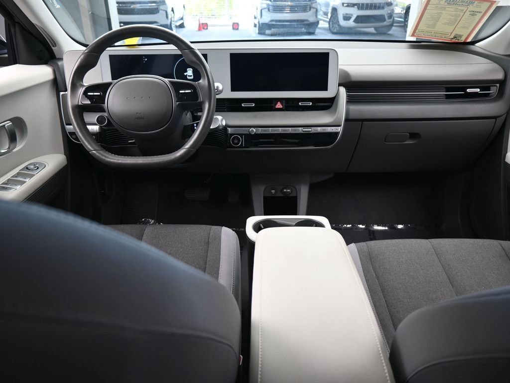 Used 2024 Hyundai Ioniq 5 SEL RWD image 40