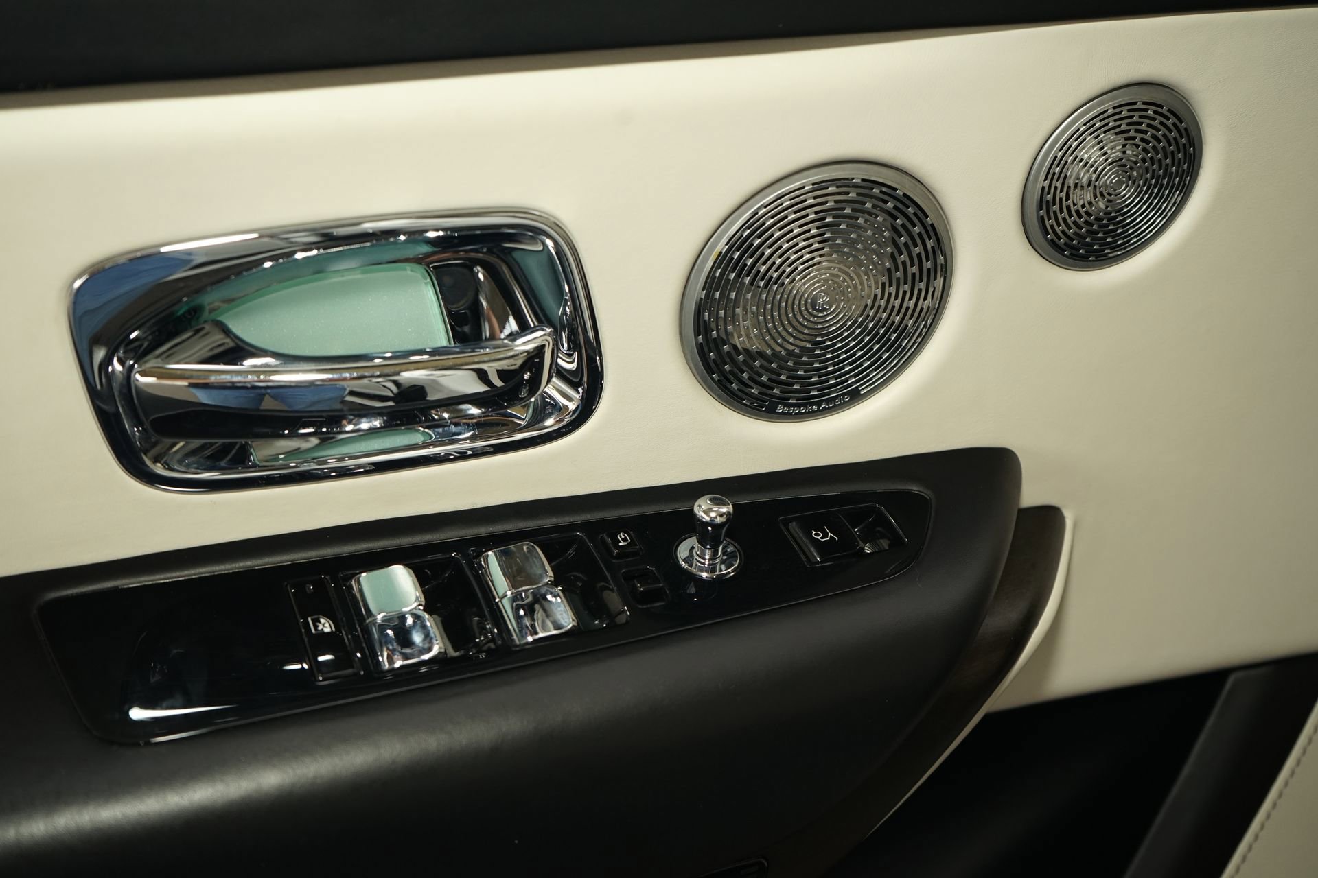 Used 2019 Rolls-Royce Cullinan AWD/4WD image 29
