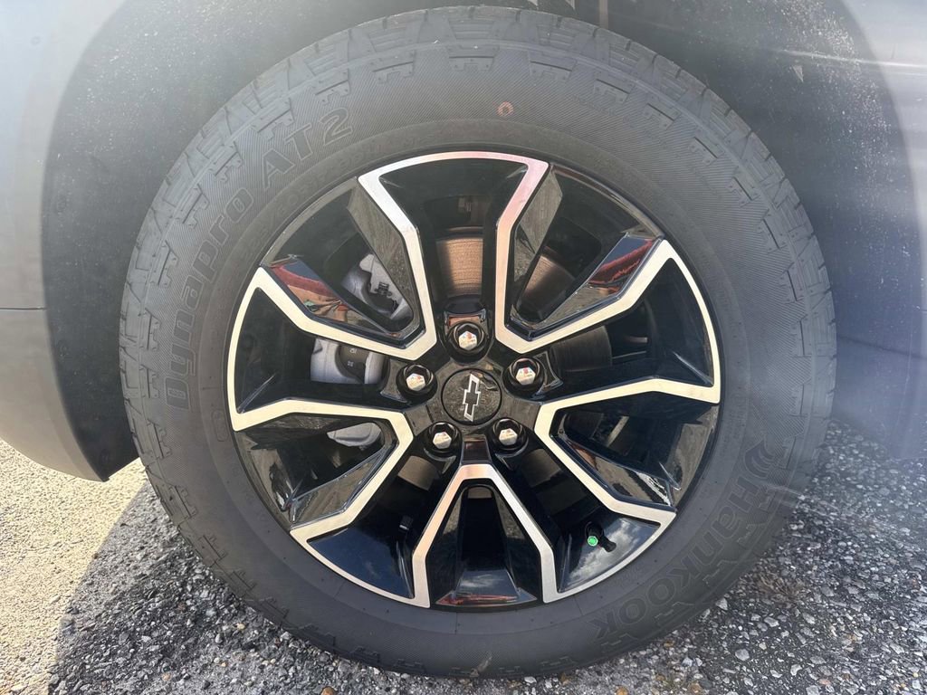 New 2026 Chevrolet TrailBlazer ACTIV w/ Convenience Package FWD image 4