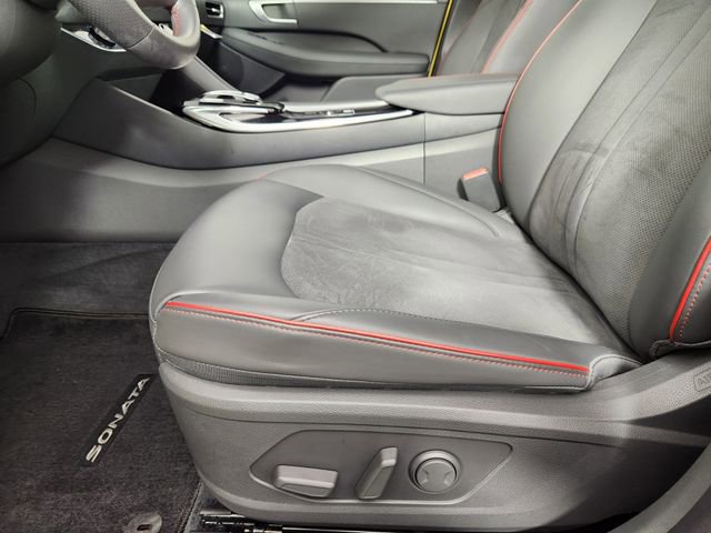 Used 2020 Hyundai Sonata SEL Plus w/ Tech Package image 11