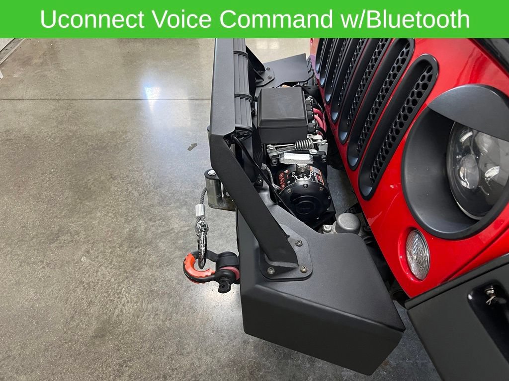 Used 2018 Jeep Wrangler Unlimited Sport w/ Connectivity Group AWD/4WD image 11