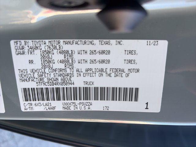 Used 2024 Toyota Tundra Platinum AWD/4WD image 23