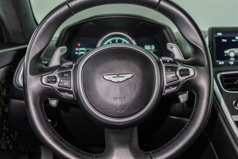 Used 2018 Aston Martin DB11 V12 RWD image 96