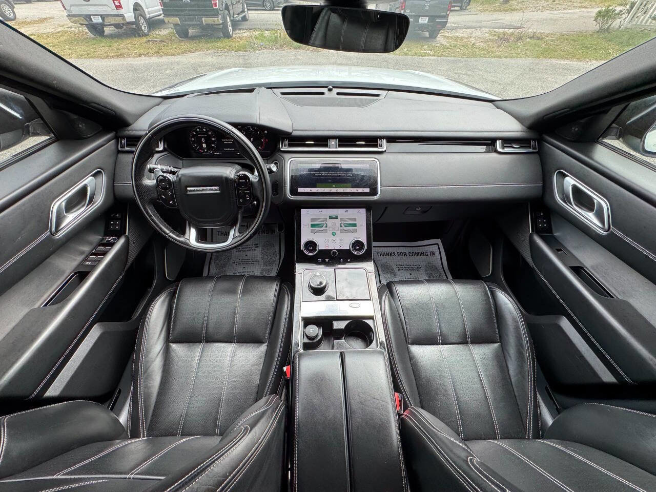 Used 2018 Land Rover Range Rover Velar R-Dynamic HSE image 15