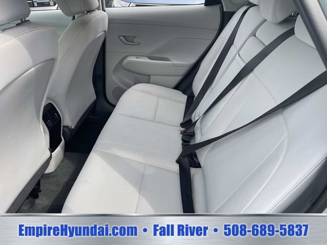 Used 2025 Hyundai Kona SEL FWD image 14