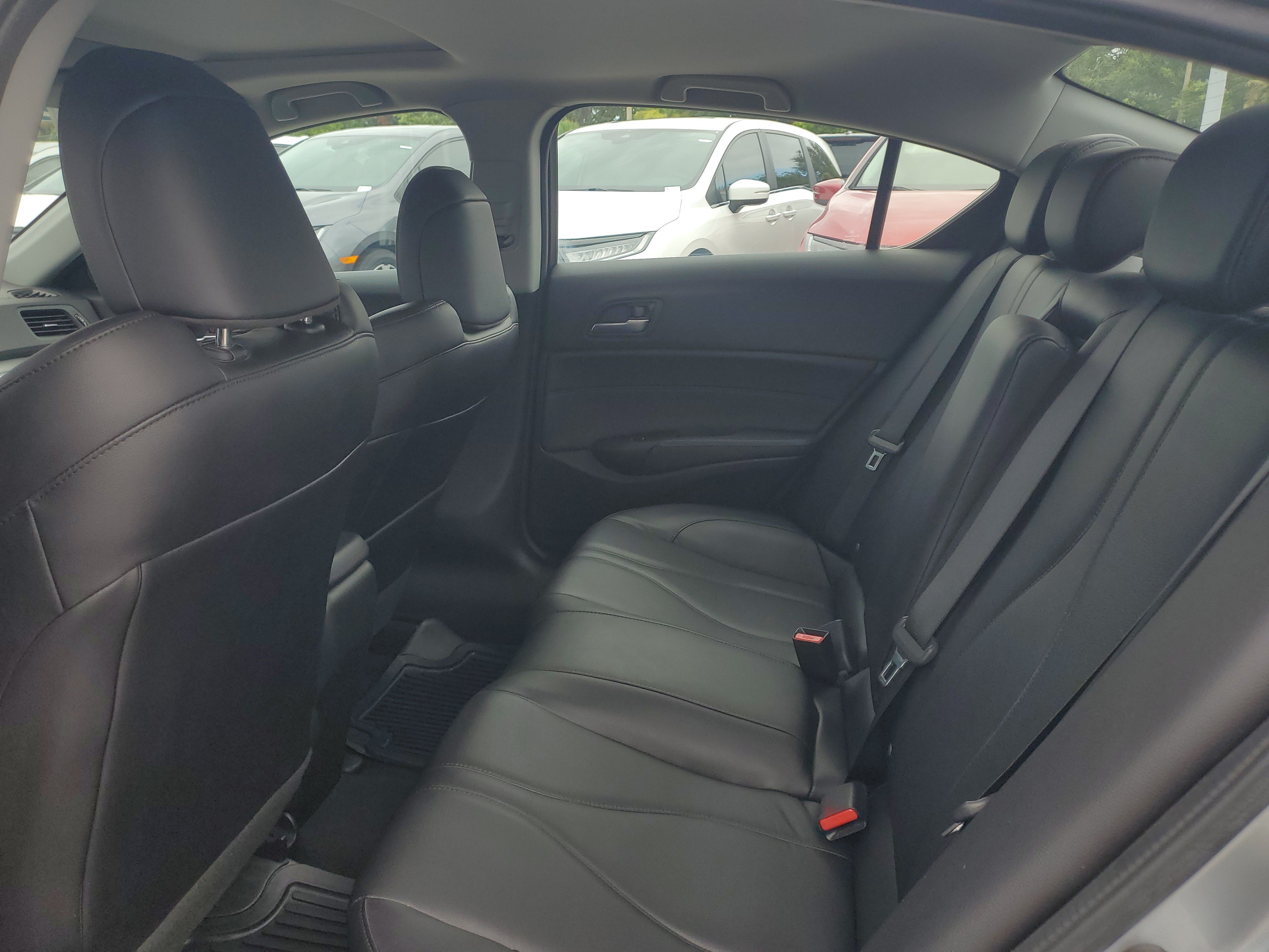 Used 2020 Acura ILX FWD image 11