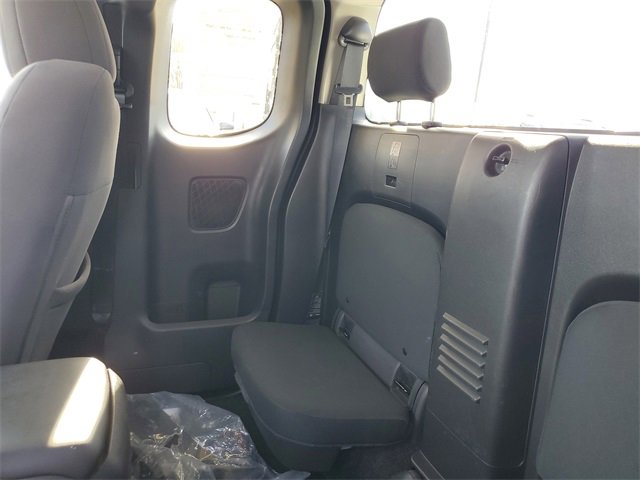 Used 2022 Nissan Frontier S image 12