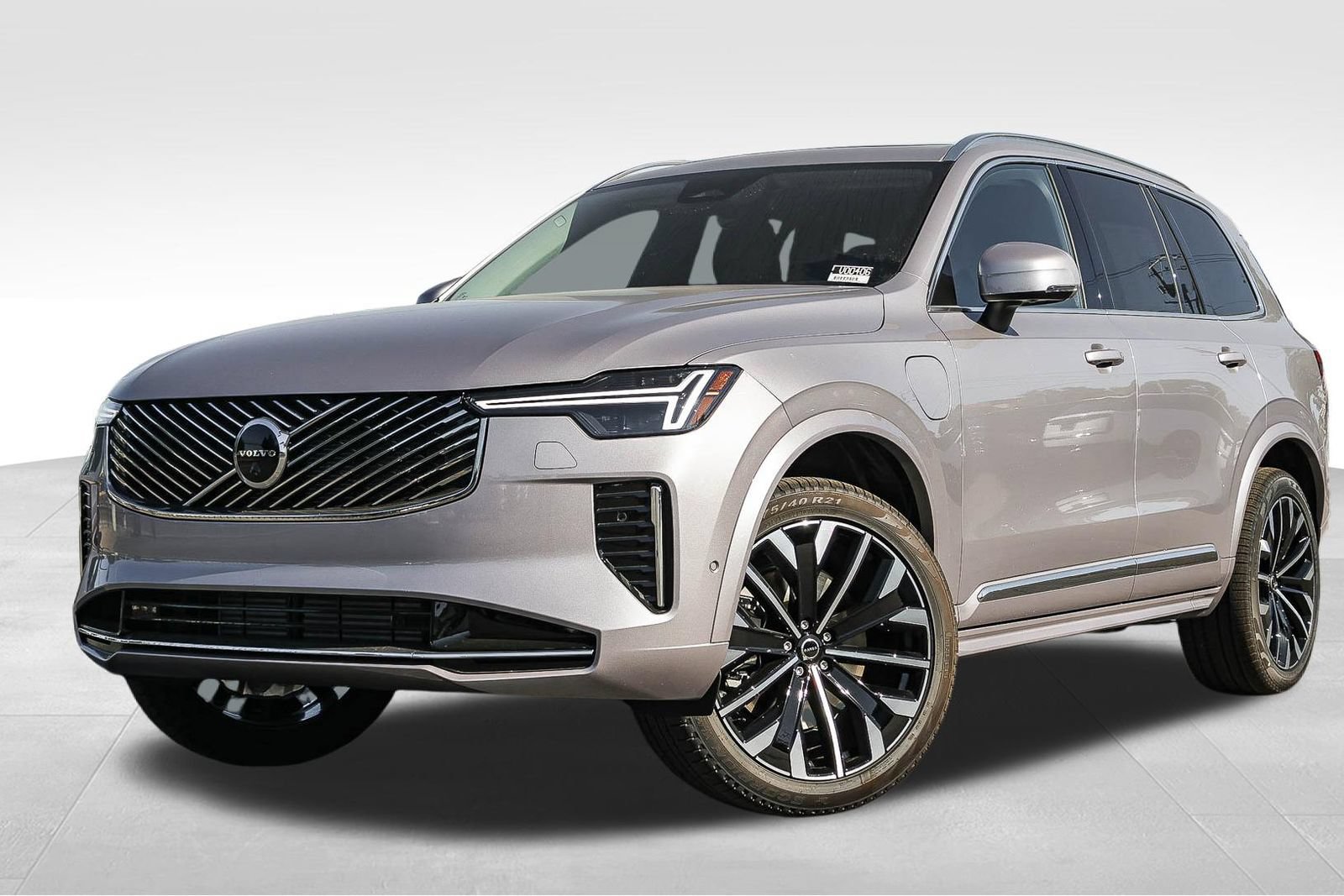 New 2026 Volvo XC90 T8 Plus w/ Protection Package