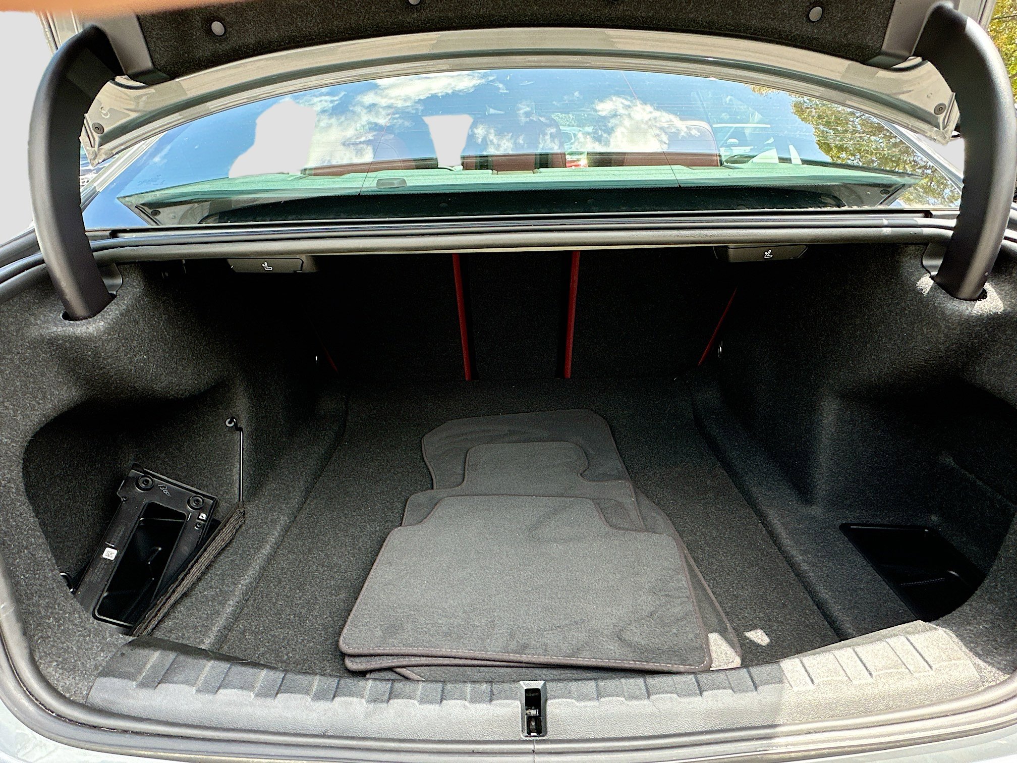 Used 2025 BMW 330i Sedan RWD image 27