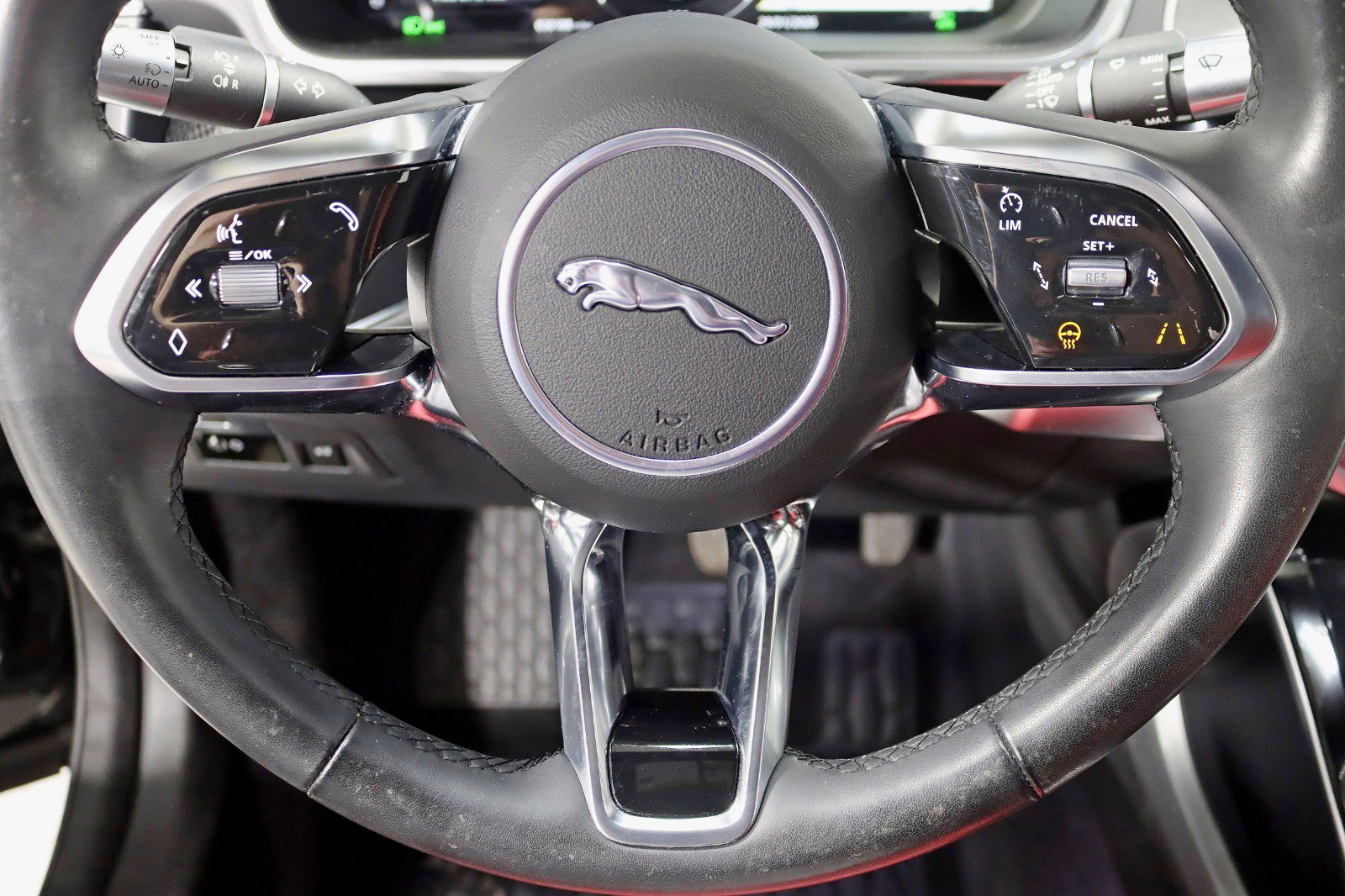 Used 2020 Jaguar I-PACE HSE image 15