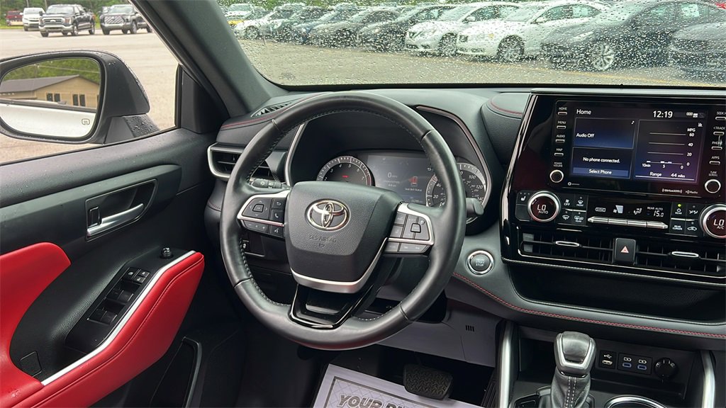 Used 2022 Toyota Highlander XSE image 15