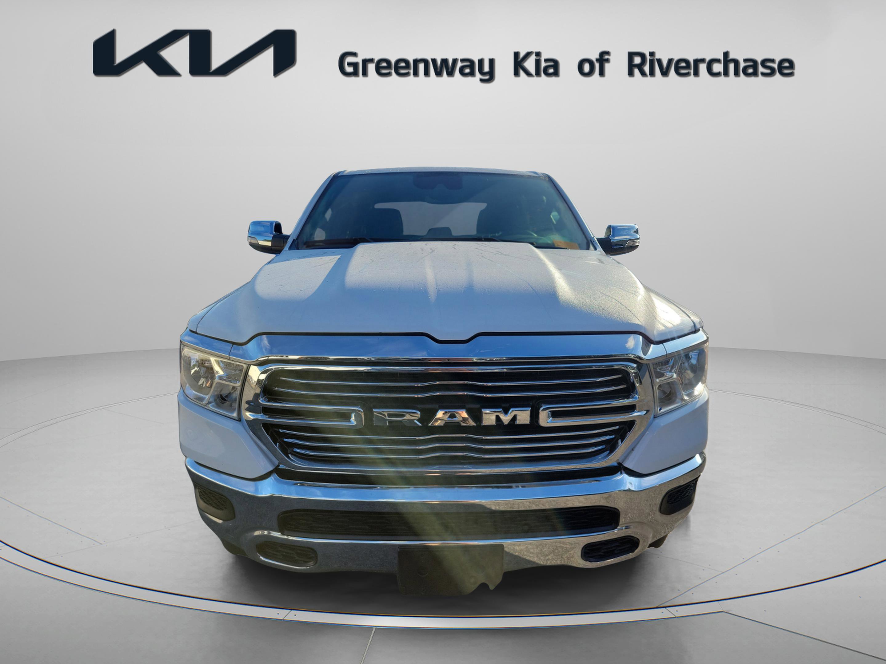 Used 2024 RAM 1500 Laramie image 2