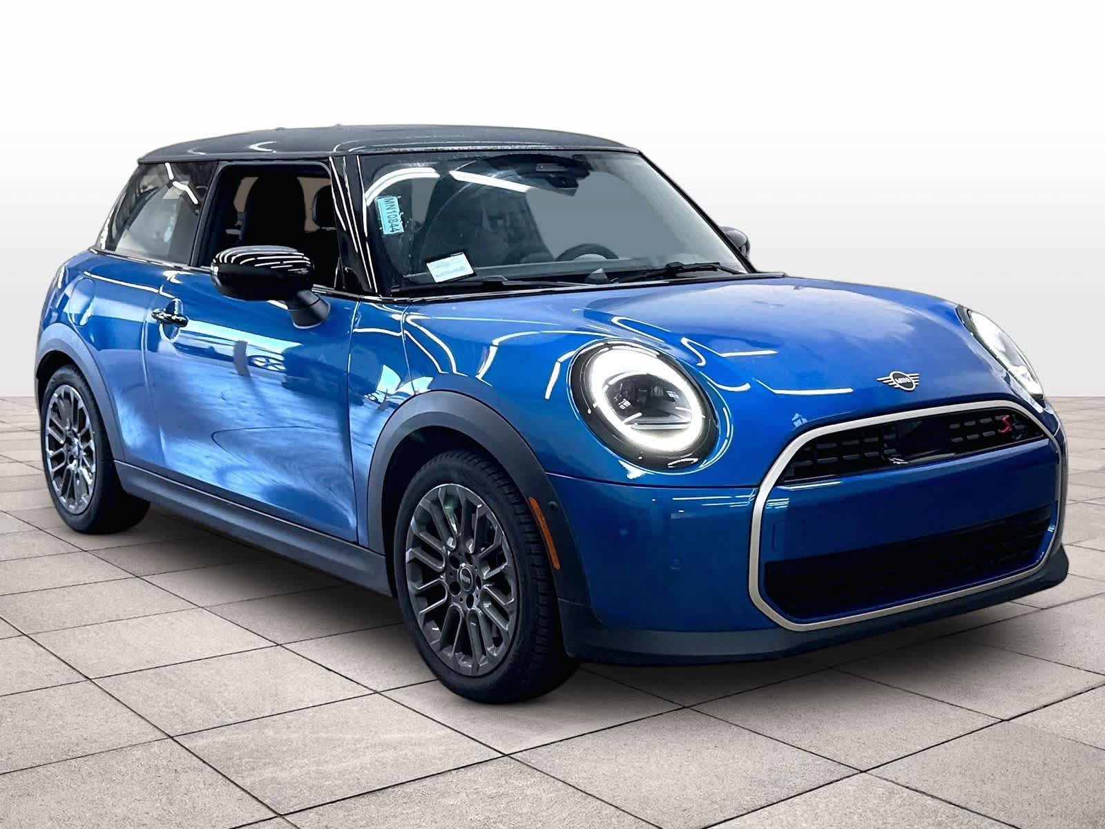 Used 2026 MINI Cooper S FWD image 2