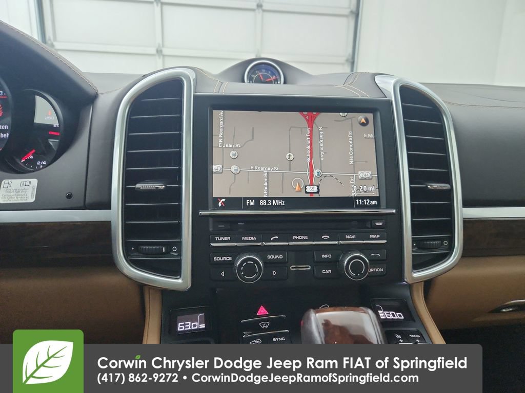 Used 2014 Porsche Cayenne Diesel AWD/4WD image 26
