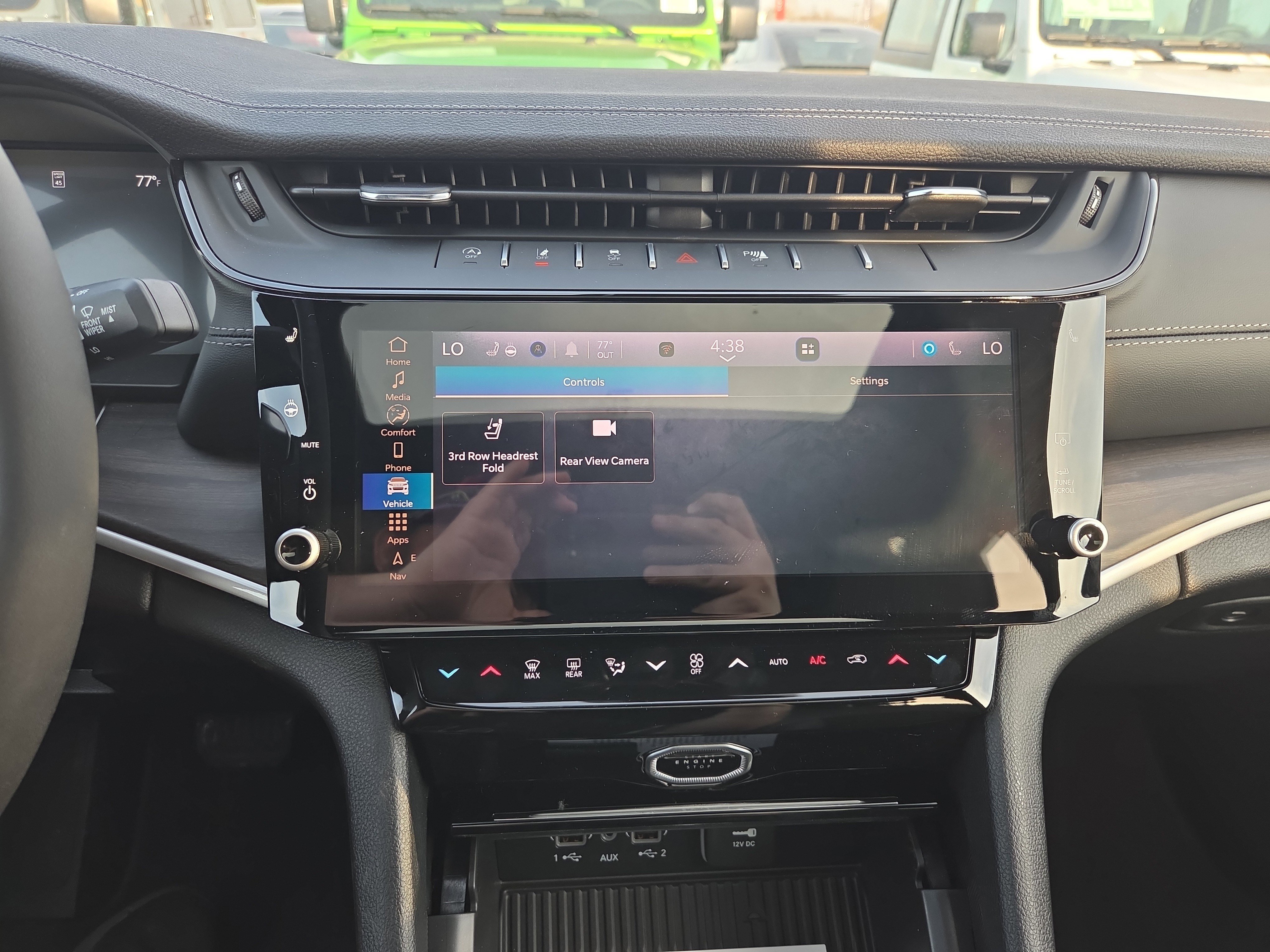 New 2026 Jeep Grand Cherokee L 4WD image 12