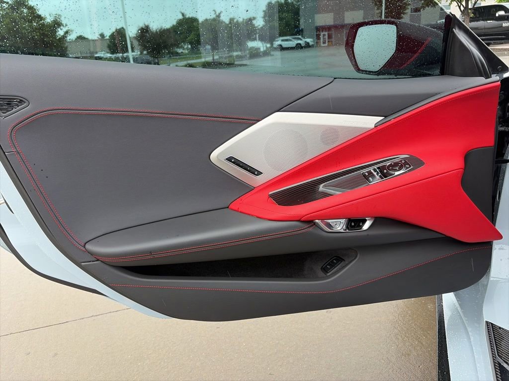 Used 2021 Chevrolet Corvette Stingray Preferred Cpe w/ Z51 Performance Package RWD image 40