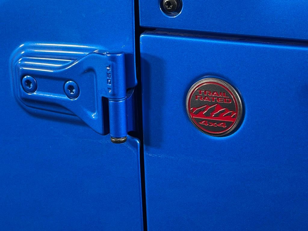 Used 2024 Jeep Wrangler Unlimited Rubicon w/ Capability Package image 15