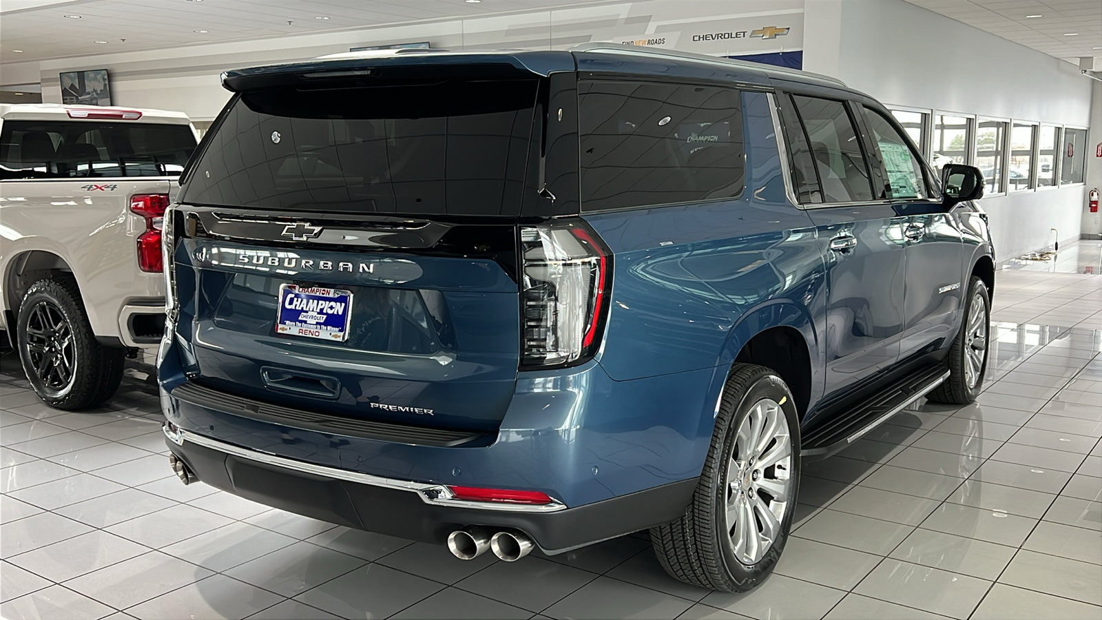 New 2026 Chevrolet Suburban Premier w/ Sun And Tow Package AWD/4WD image 6