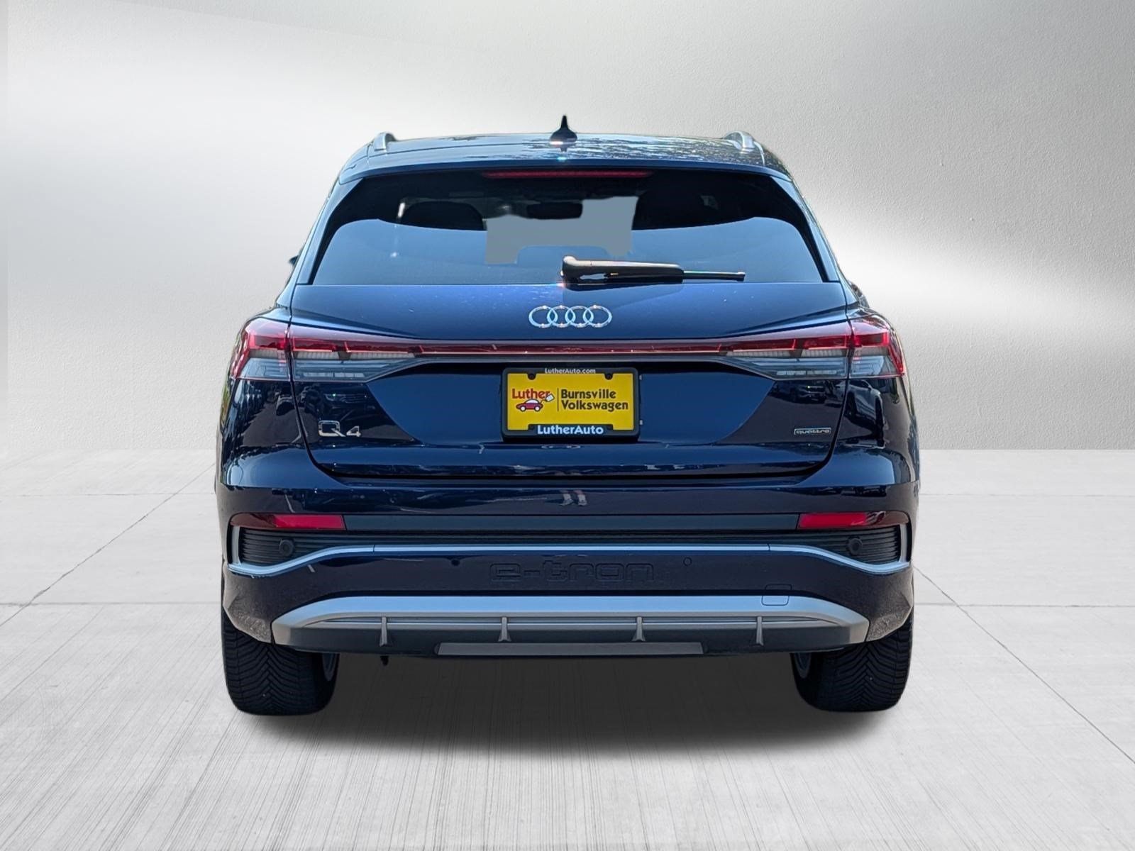 Used 2023 Audi Q4 e-tron Premium Plus w/ Premium Plus AWD/4WD image 6