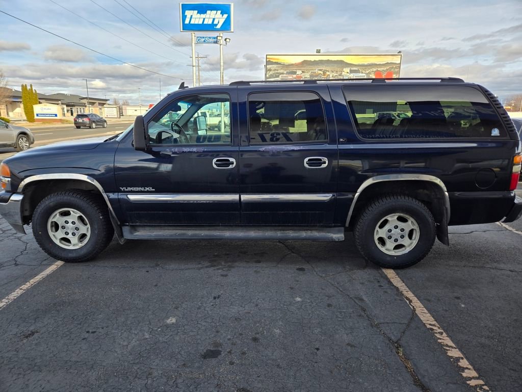Used 2006 GMC Yukon XL SLT w/ SLT Preferred Equipment Group AWD/4WD image 7