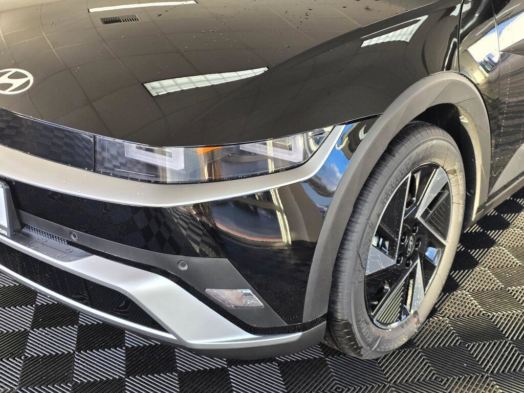 New 2026 Hyundai Ioniq 5 SEL image 10