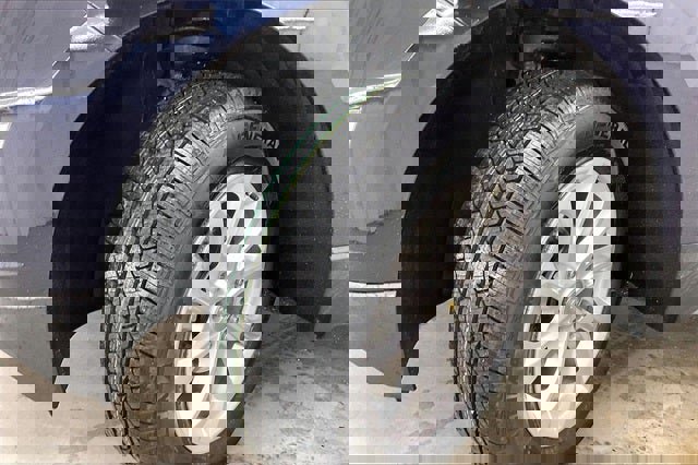 Used 2020 Chevrolet Equinox LT image 33