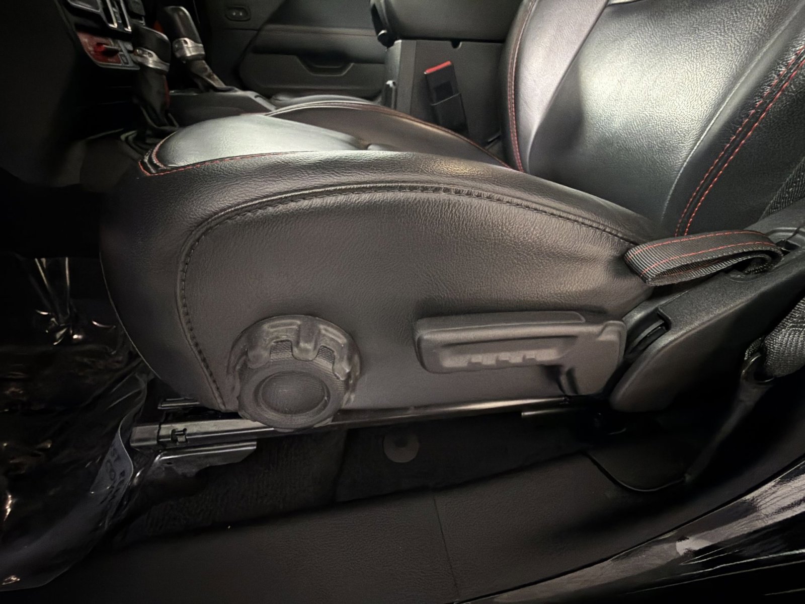 Used 2021 Jeep Wrangler Unlimited Rubicon image 14