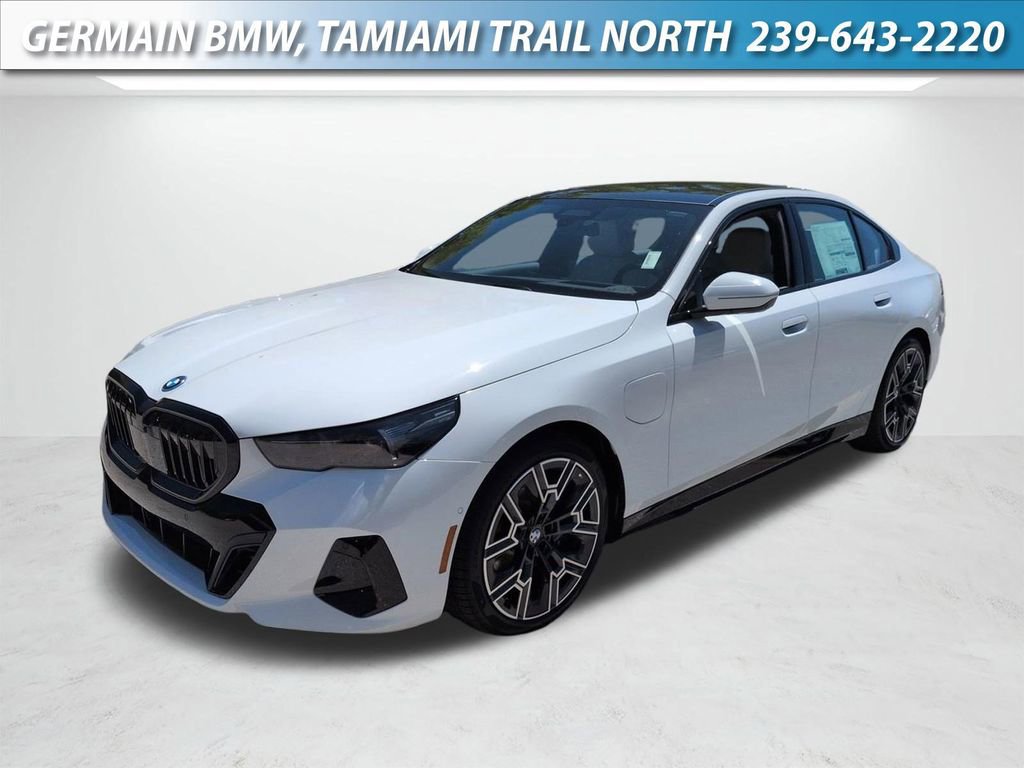 New 2026 BMW 550e xDrive