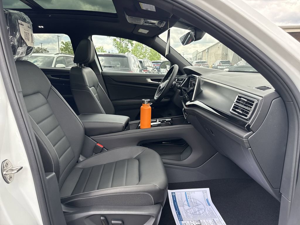 New 2025 Volkswagen Atlas Cross Sport SEL image 20