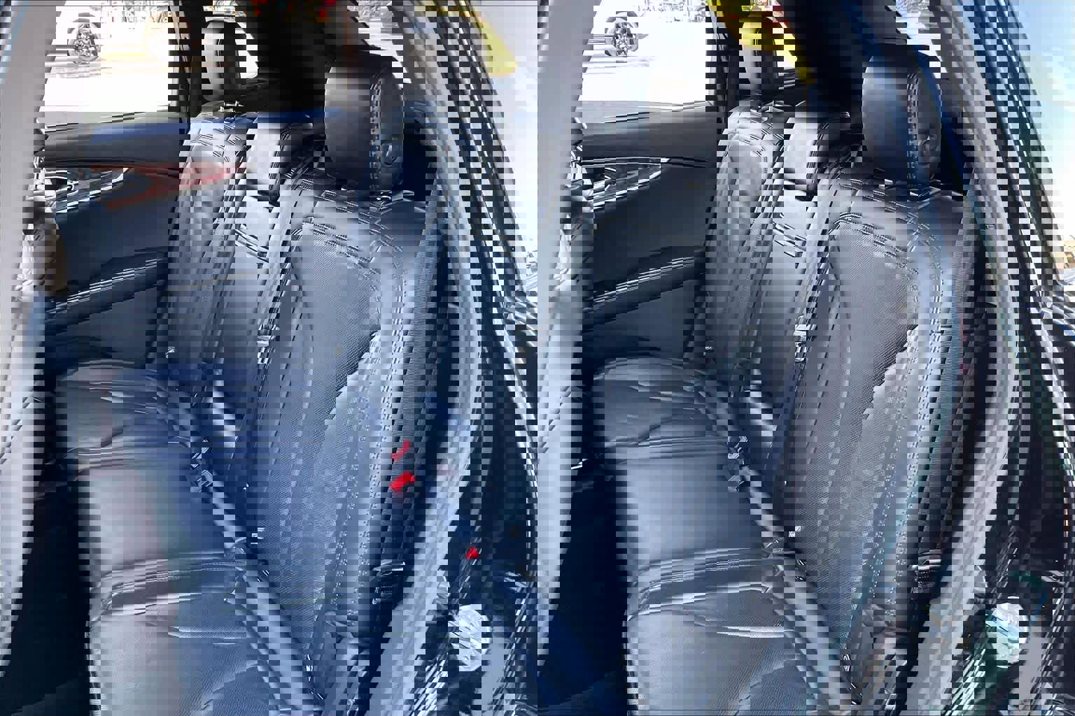 Used 2017 Lincoln MKX Reserve w/ Driver Assistance Package image 21