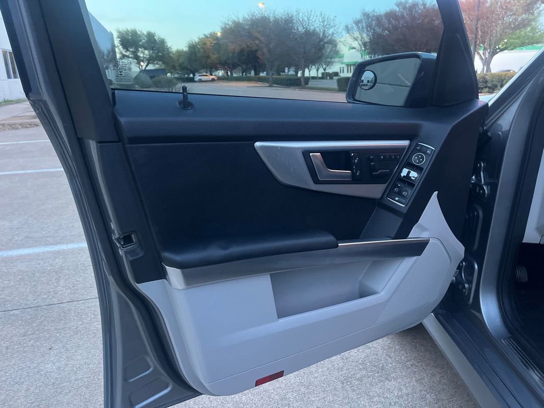 Used 2014 Mercedes-Benz GLK 350 image 13