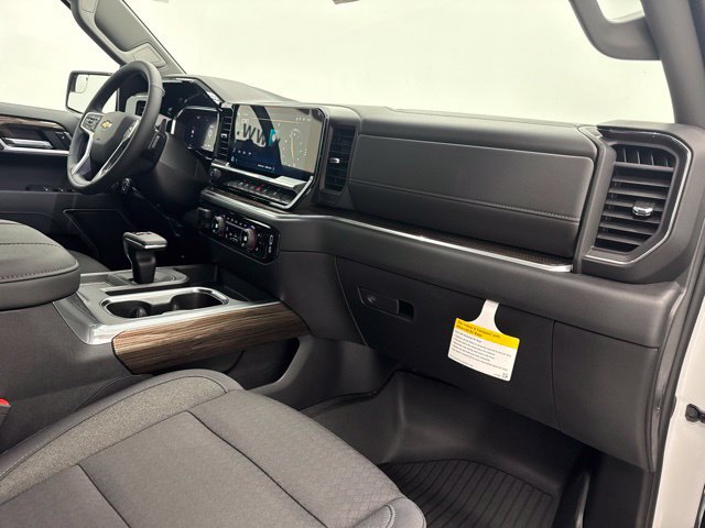 New 2026 Chevrolet Silverado 1500 LT w/ Z71 Off-Road Package AWD/4WD image 32