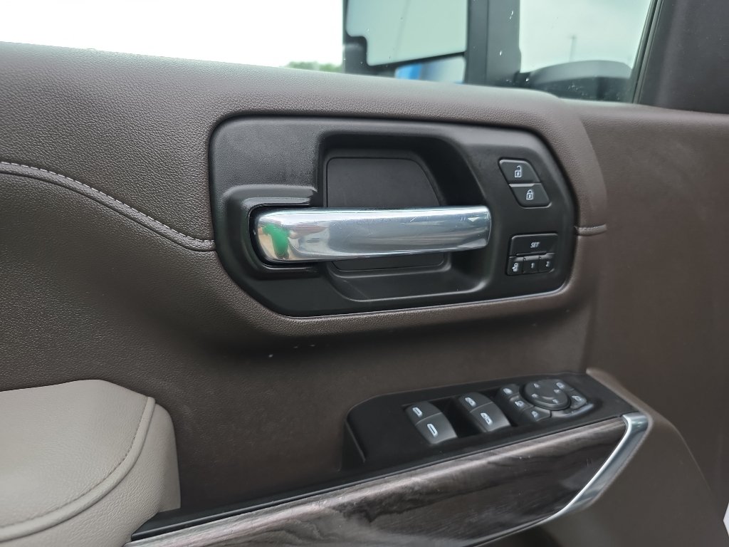 Certified 2022 Chevrolet Silverado 3500 LTZ w/ Z71 Chrome Sport Edition AWD/4WD image 16