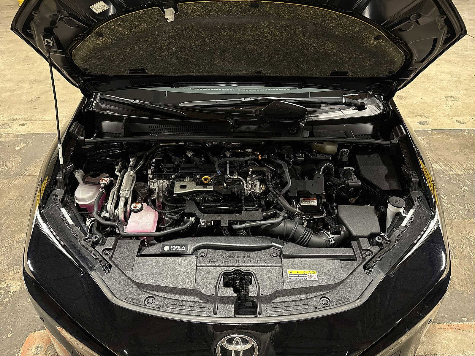 Used 2024 Toyota Prius Prime SE FWD image 12