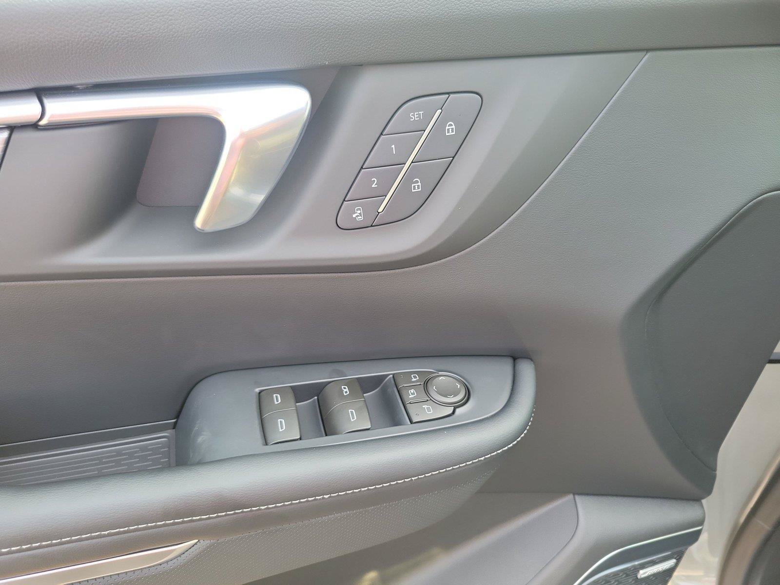 New 2027 Buick Enclave Preferred w/ Power Package FWD image 22