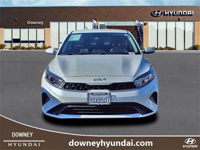 Used 2023 Kia Forte LXS image 2